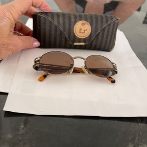 Glasses that can be made to prescription.